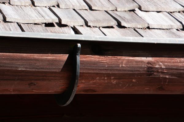 Cost of Wooden Gutter Replacement in League City